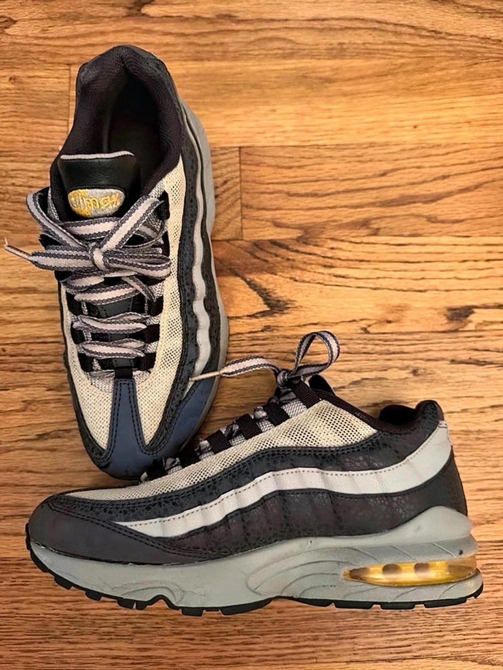 Nike Air Max 95 Sneakers Black & Gray US 7Y
